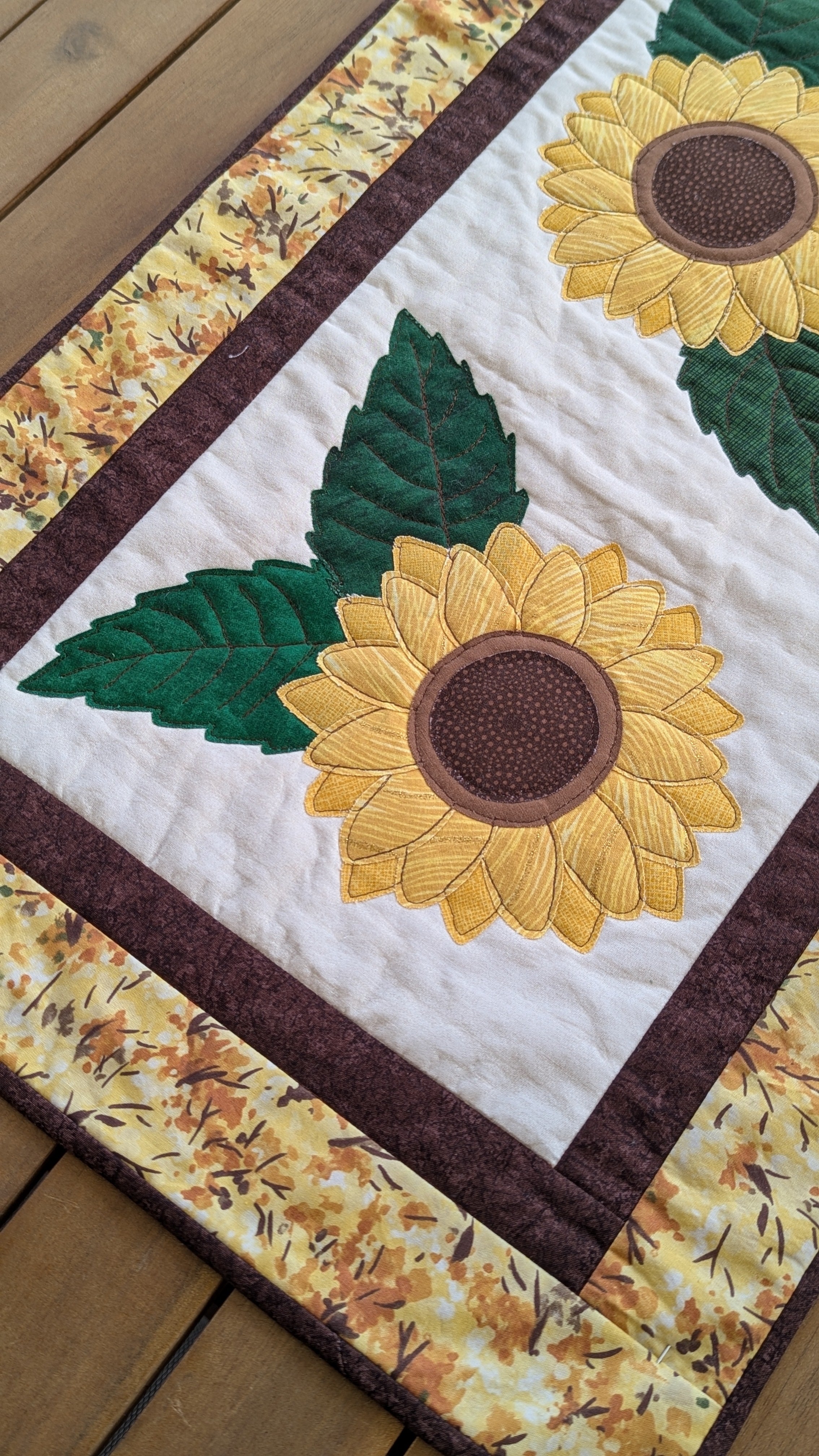 Sunflowers - Quilted Table Runner Pattern
