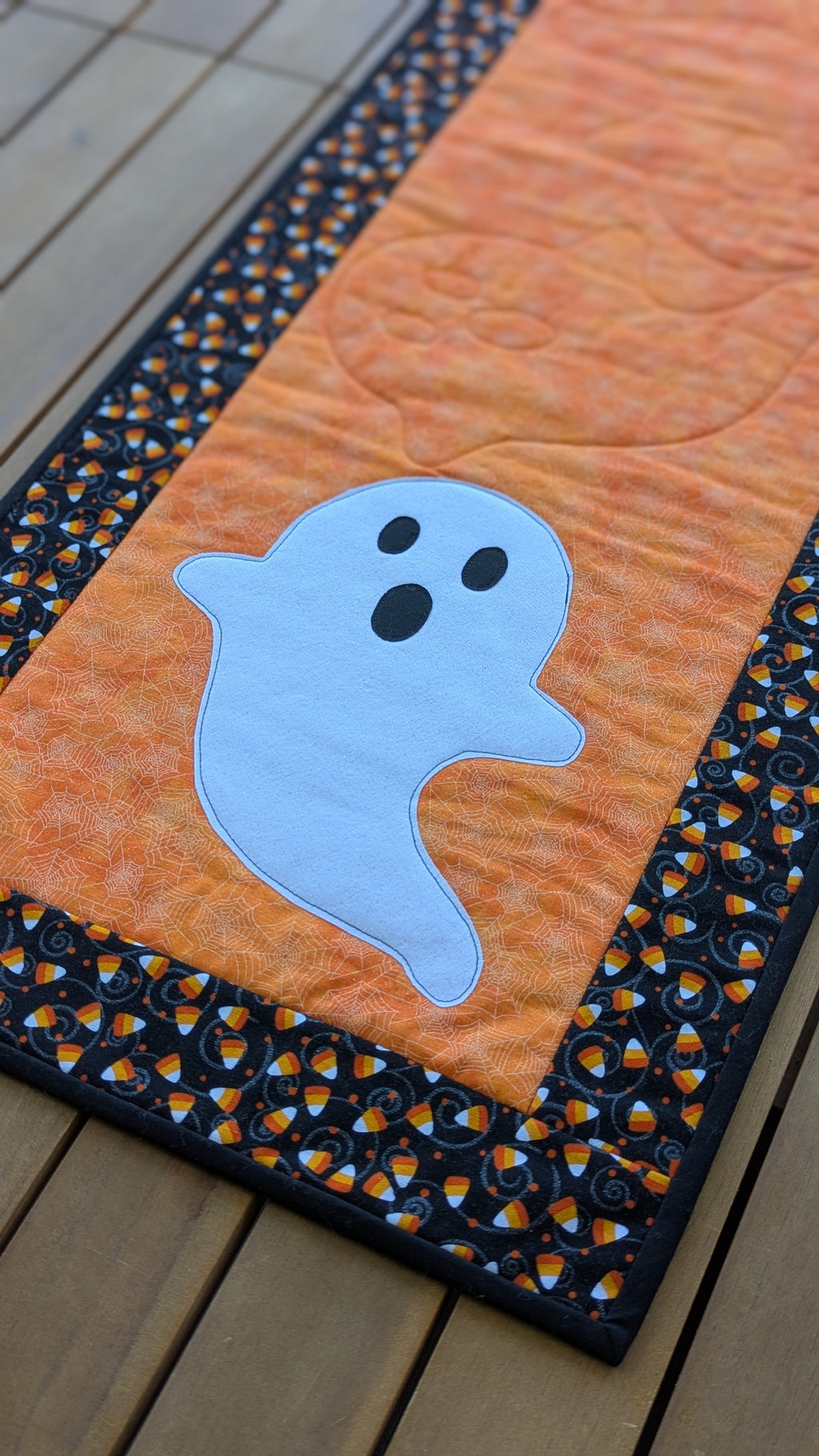 Halloween Ghost - Quilted Table Runner Pattern