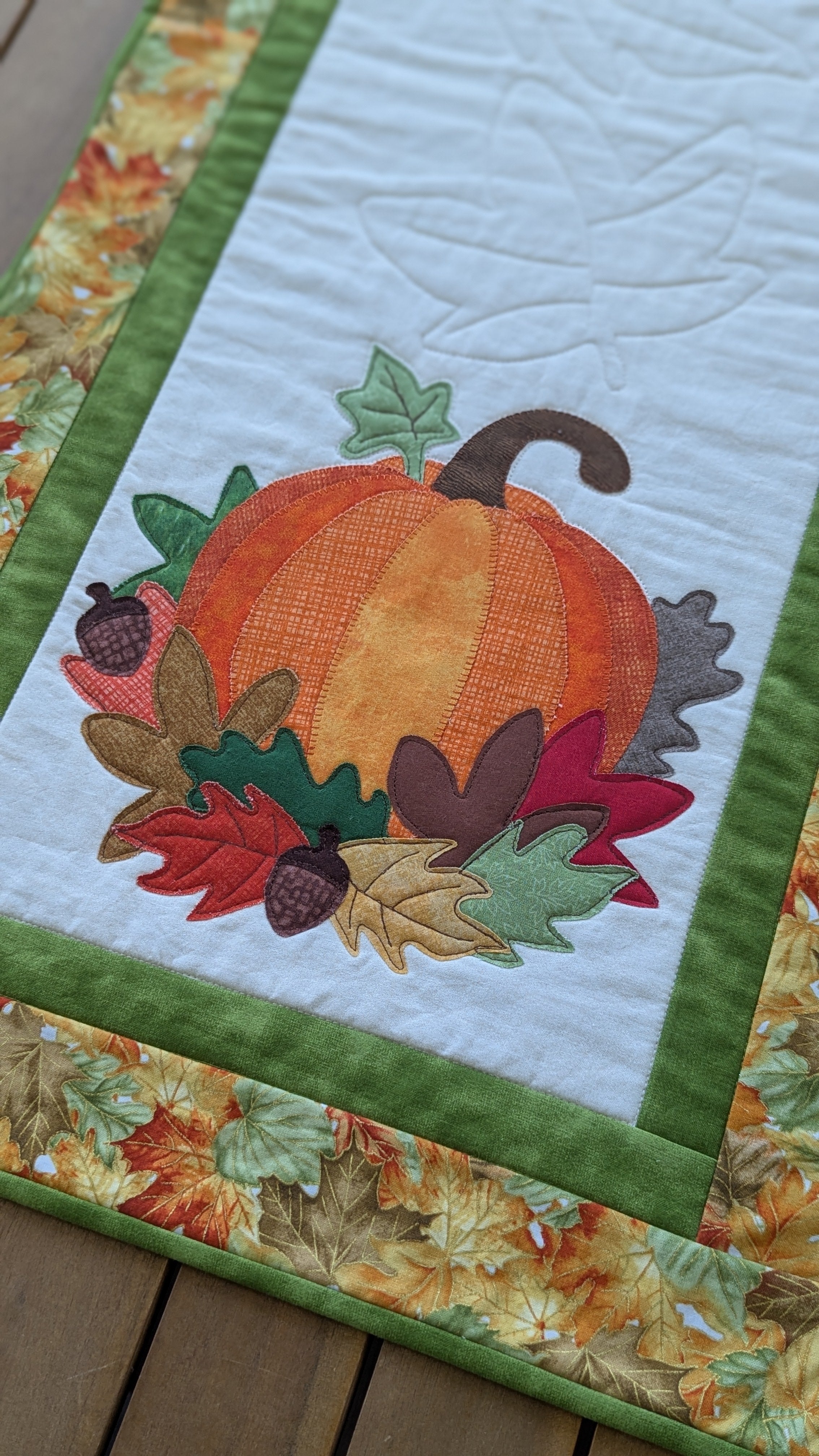 Fall Pumpkin - Quilted Table Runner Pattern