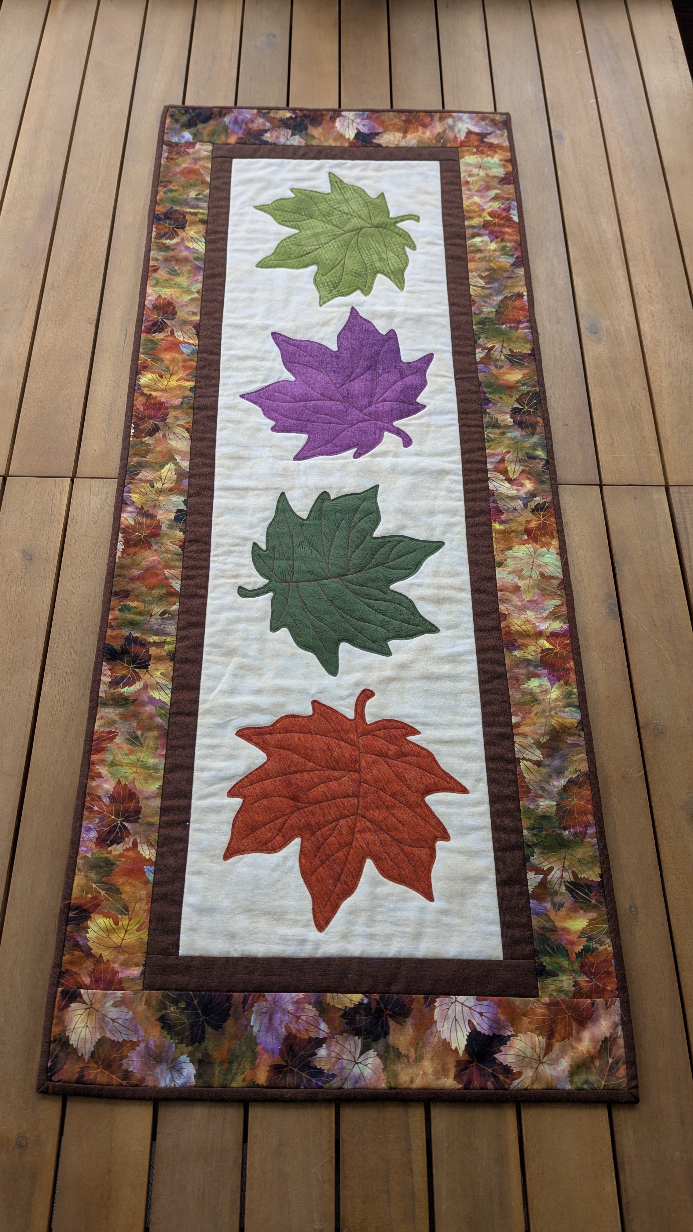 Maple Leaf - Quilted Table Runner Pattern
