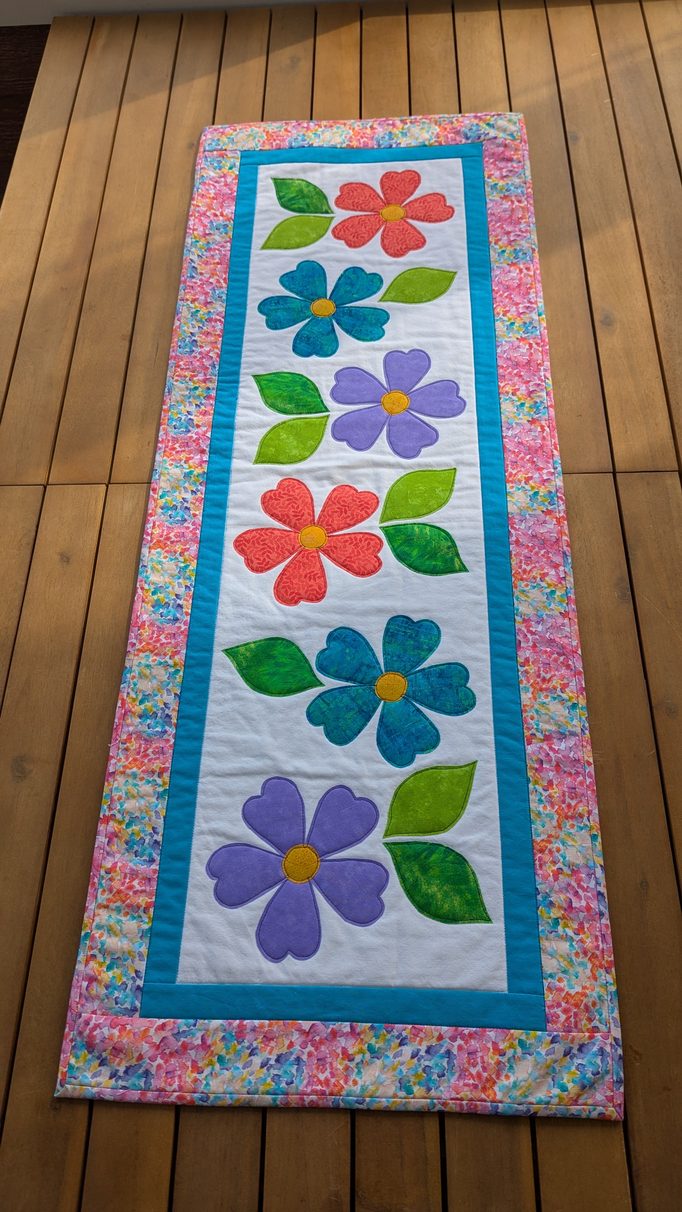 Summer Flowers - Quilted Table Runner Pattern