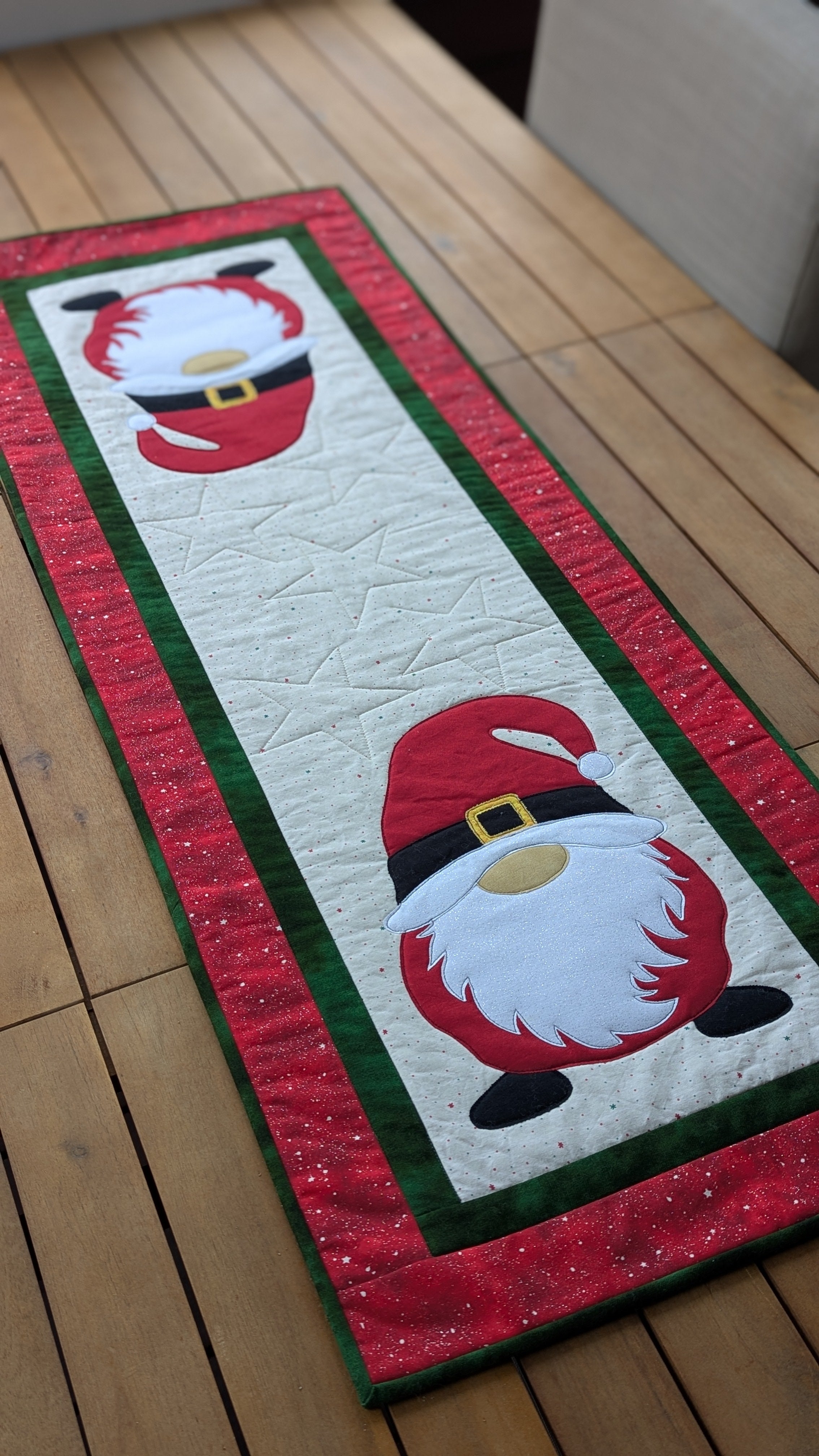 Christmas Gnome - Quilted Table Runner Pattern