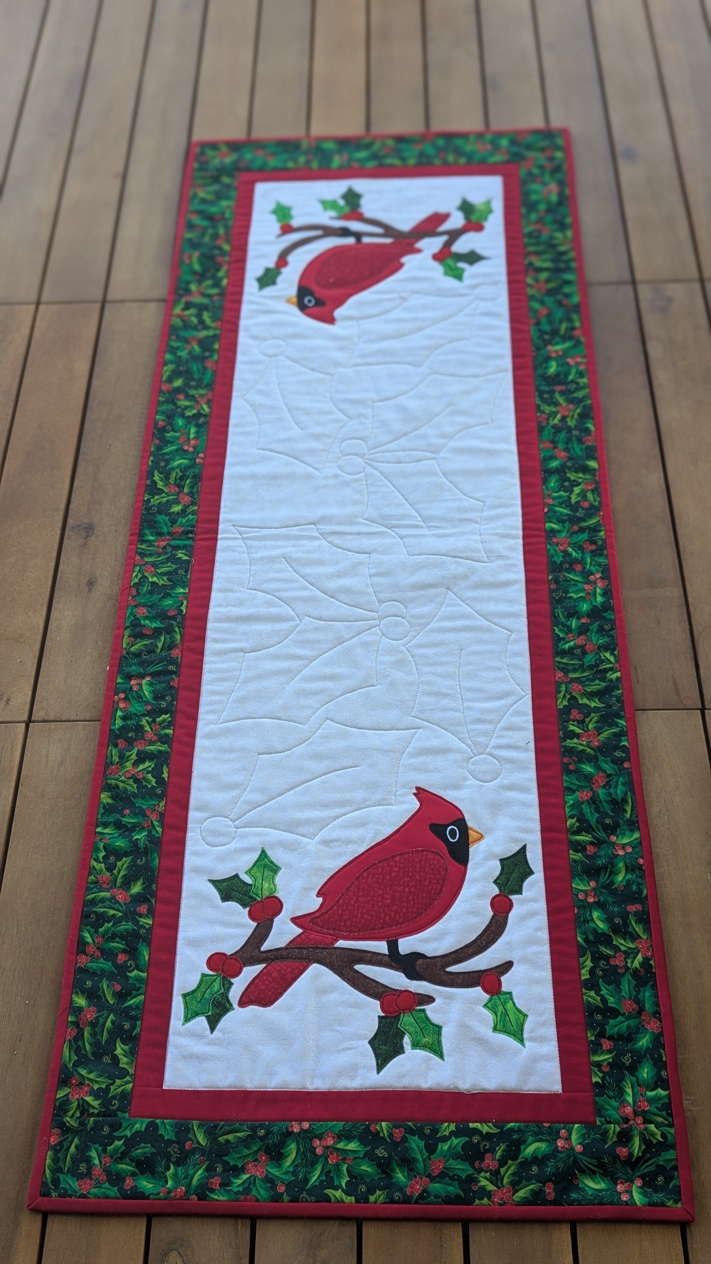 Christmas Cardinal - Quilted Table Runner Pattern