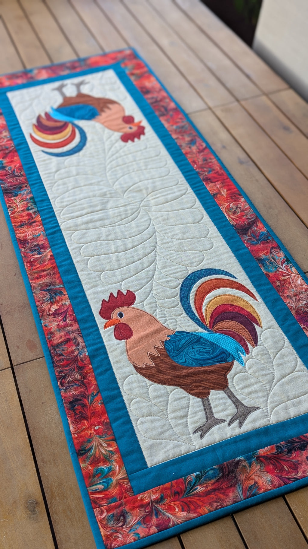 Farmhouse Rooster - Quilted Table Runner Pattern