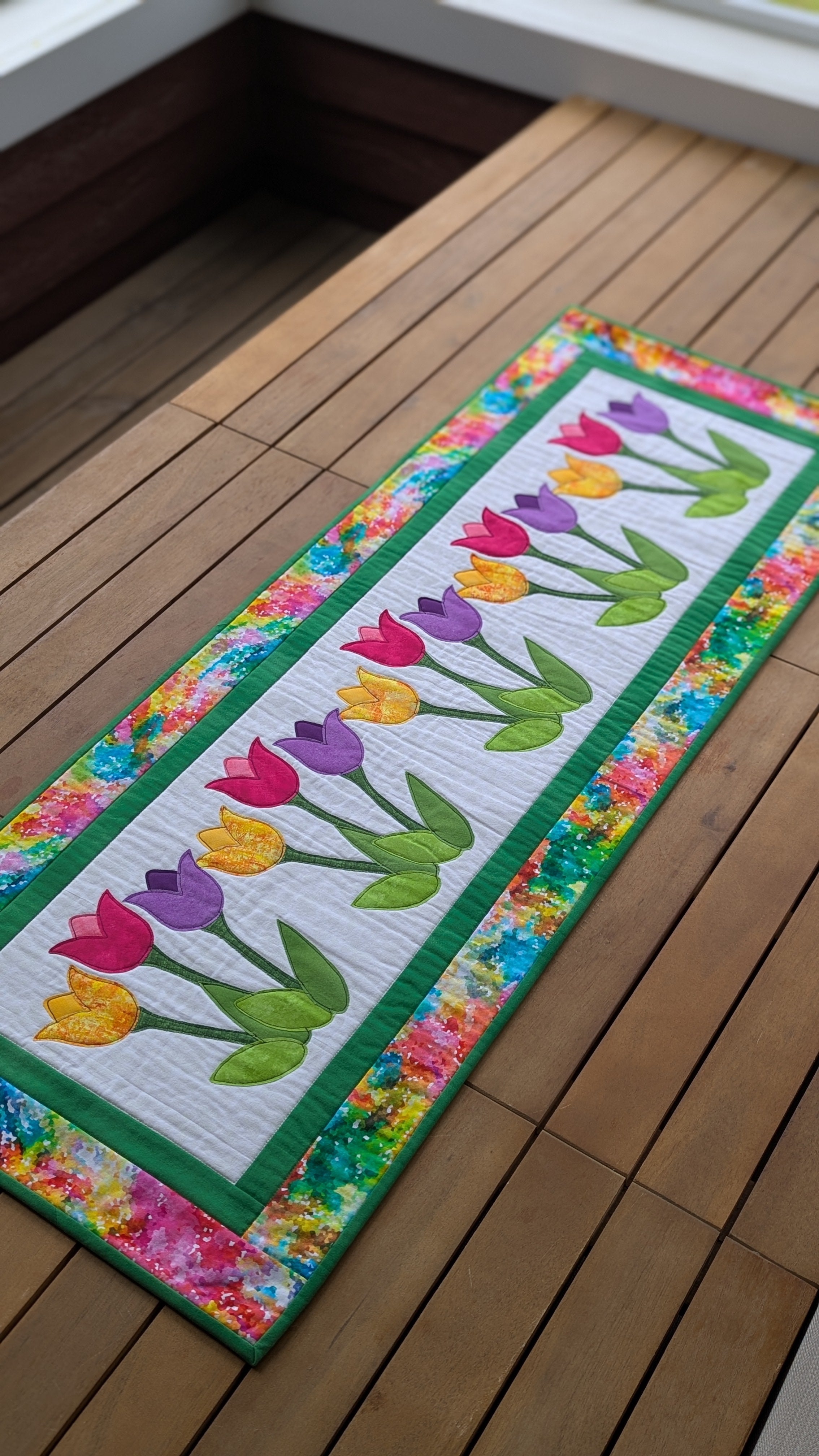 Spring Tulips - Quilted Table Runner Pattern