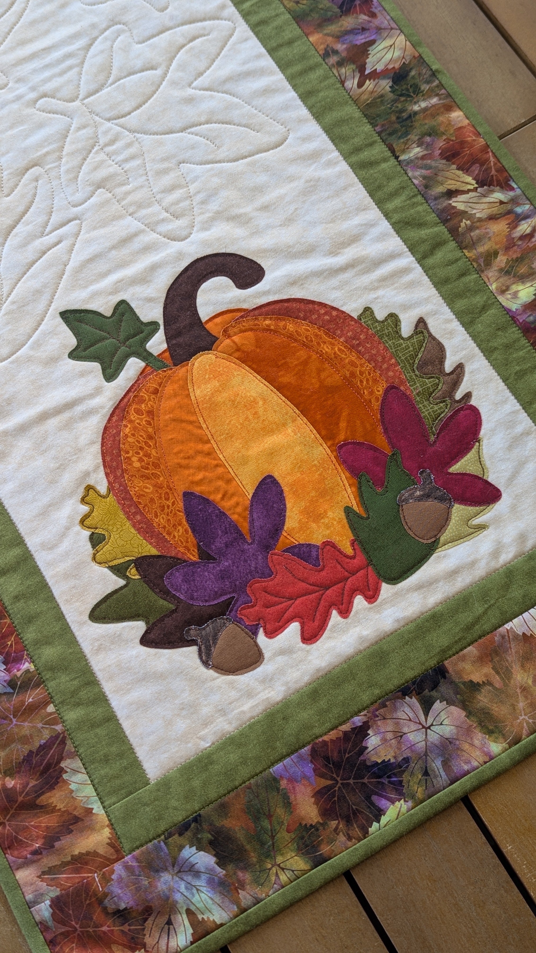 Fall Pumpkin - Quilted Table Runner Pattern