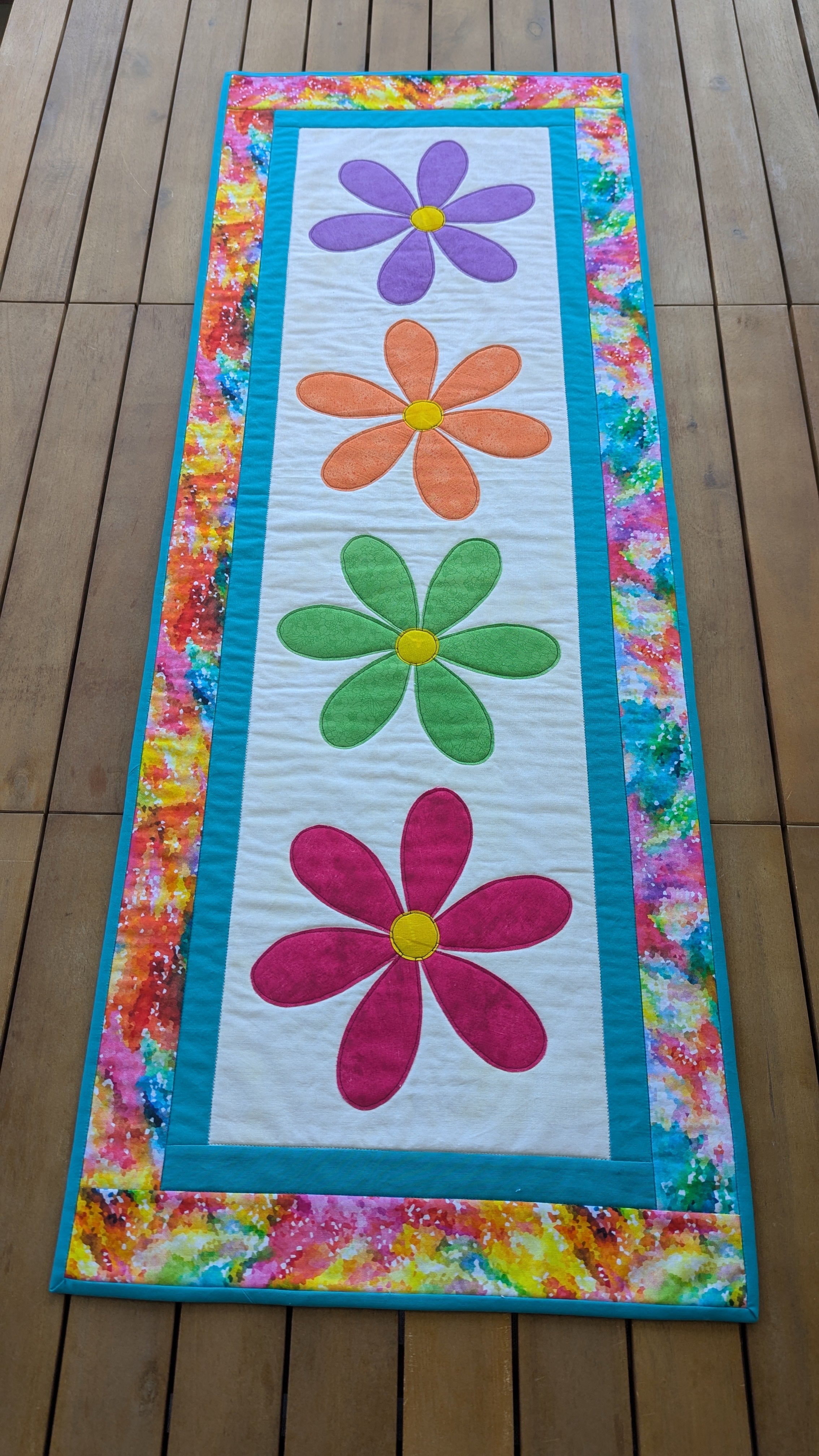 Colorful Summer Flowers - Quilted Table Runner Pattern