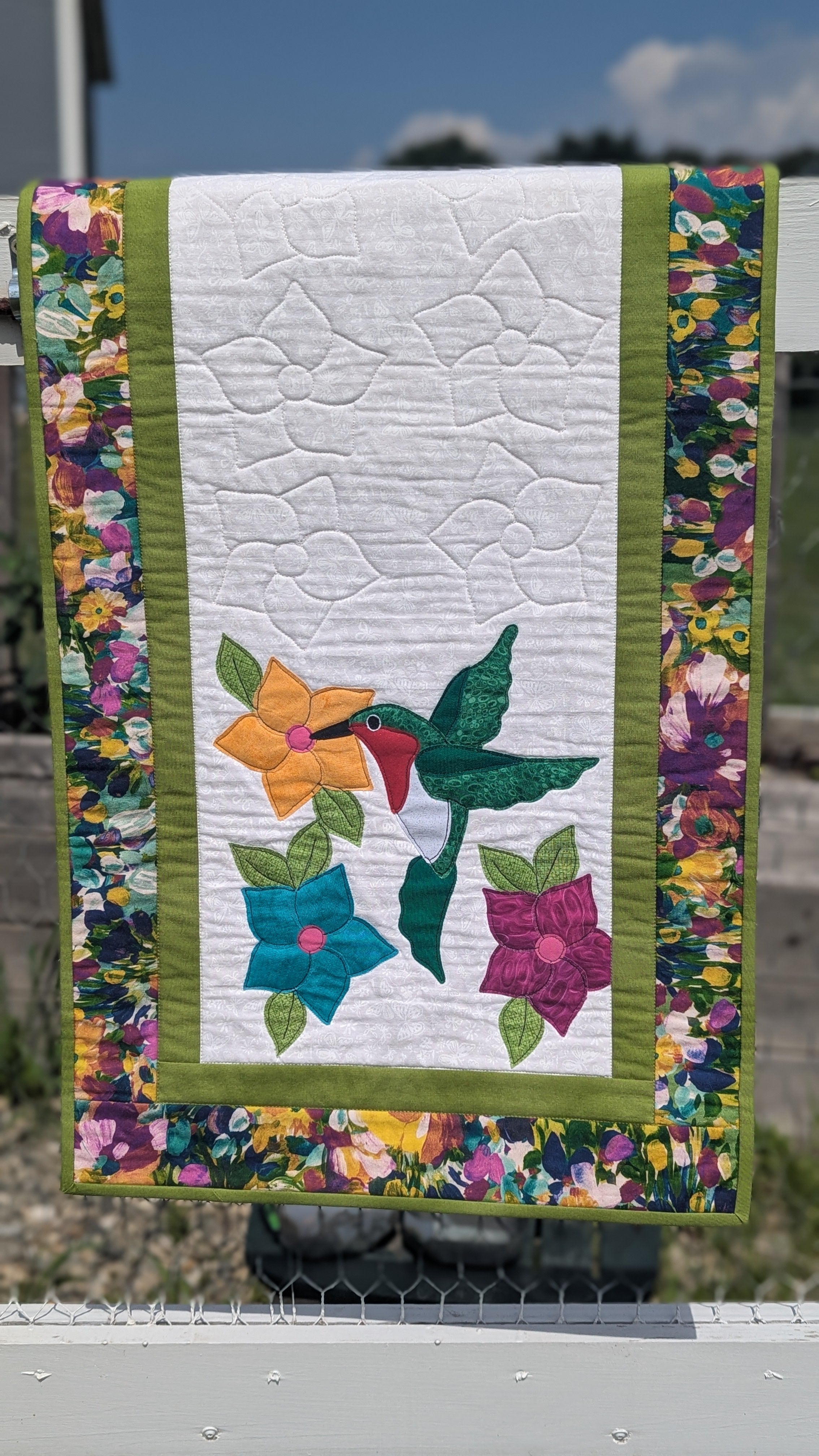 Hummingbird - Quilted Table Runner Pattern